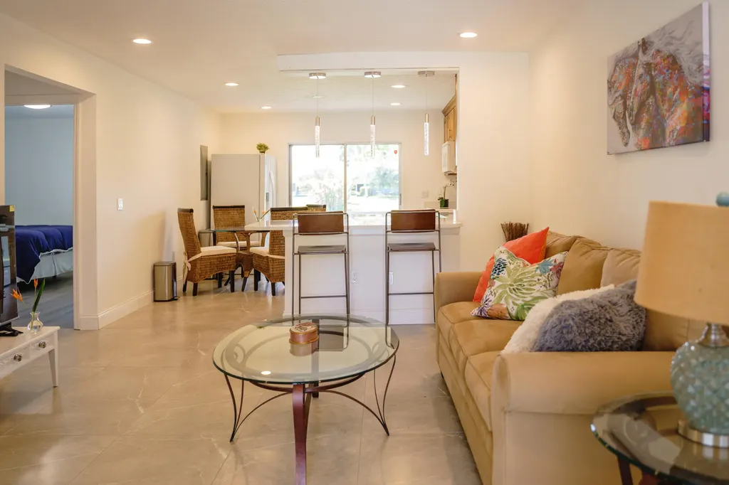 1425 Riverside Circle Wellington FL 33414