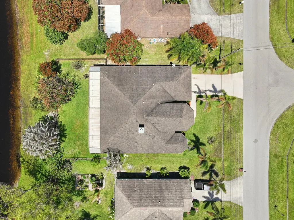 2199 SE Heathwood Circle Port St Lucie FL 34952