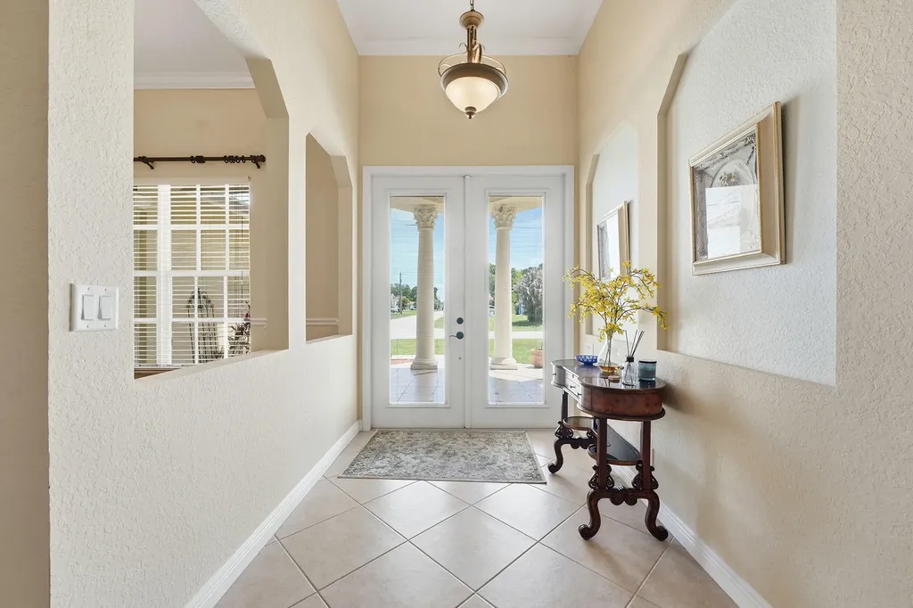 2199 SE Heathwood Circle Port St Lucie FL 34952