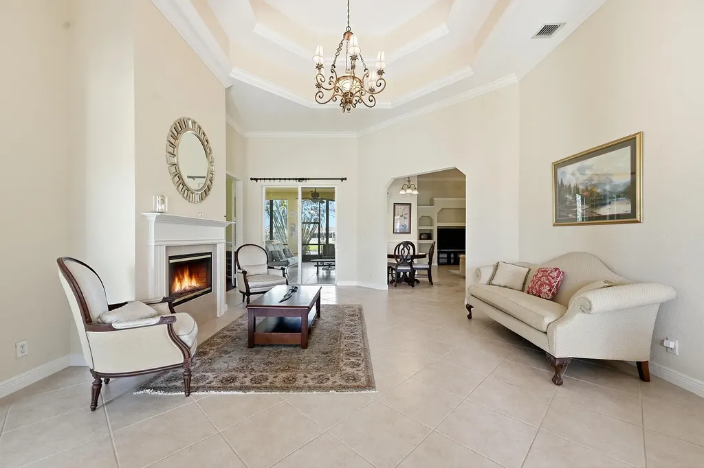 2199 SE Heathwood Circle Port St Lucie FL 34952