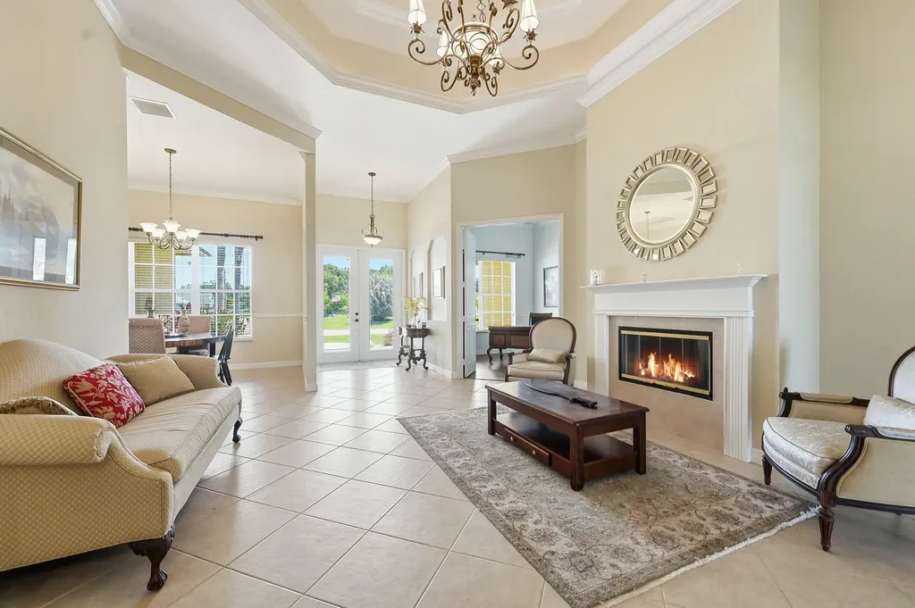 2199 SE Heathwood Circle Port St Lucie FL 34952