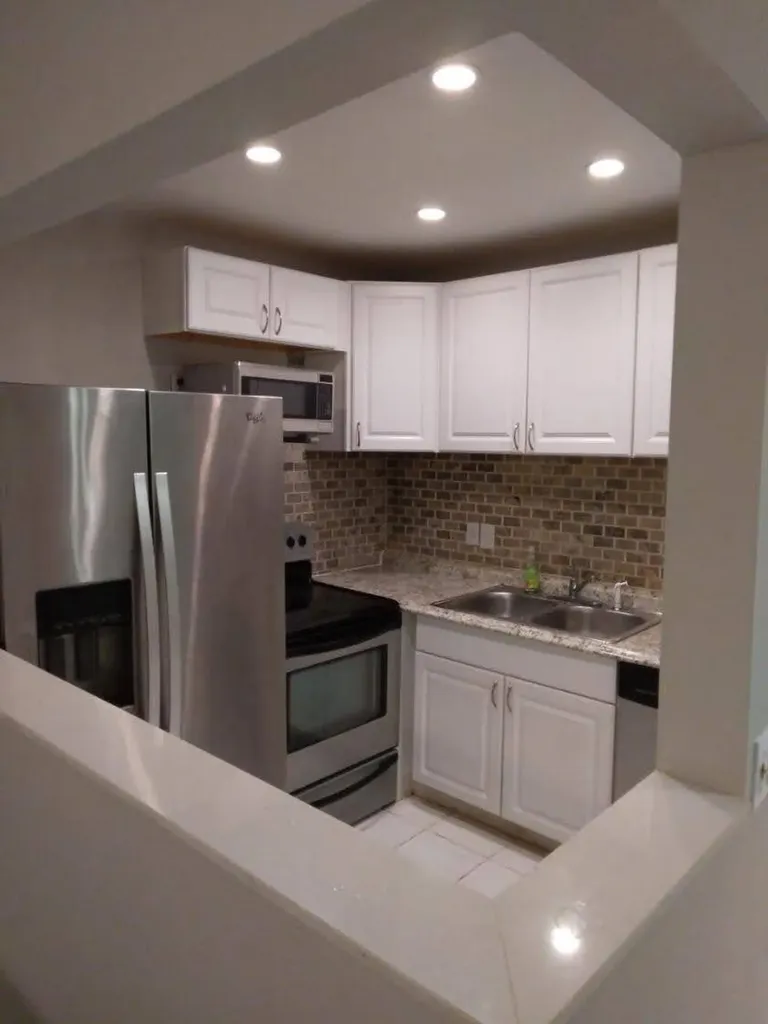71 Easthampton West Palm Beach FL 33417