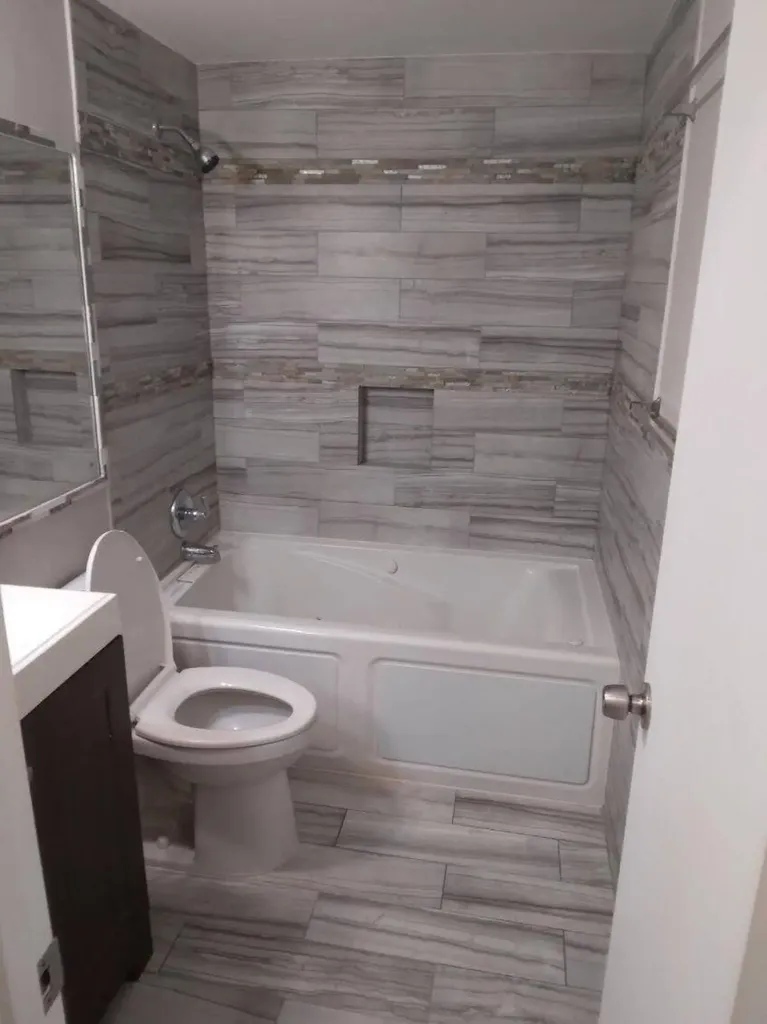 71 Easthampton West Palm Beach FL 33417
