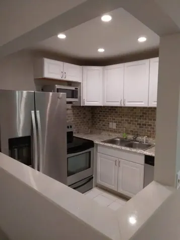 71 Easthampton West Palm Beach FL 33417