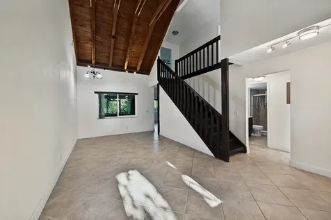 191 NE 6th Court Dania Beach FL 33004