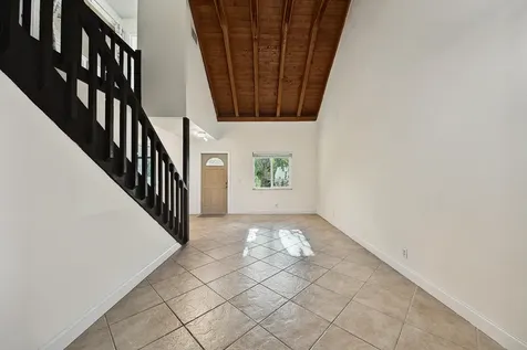 191 NE 6th Court Dania Beach FL 33004