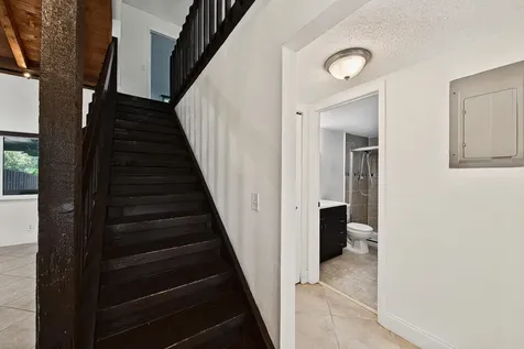 191 NE 6th Court Dania Beach FL 33004