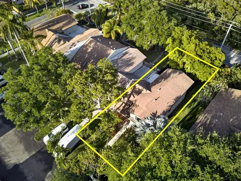191 NE 6th Court Dania Beach FL 33004