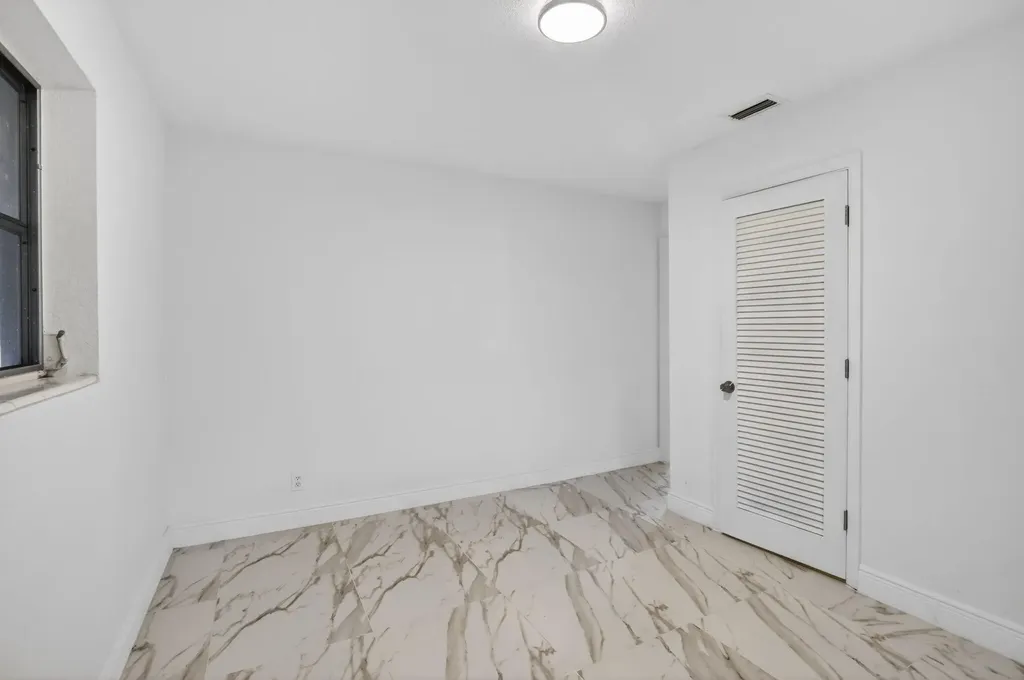 5731 NE 17th Terrace Fort Lauderdale FL 33334