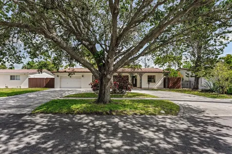1101 NE 4th Court Hallandale Beach FL 33009