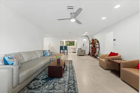 1101 NE 4th Court Hallandale Beach FL 33009