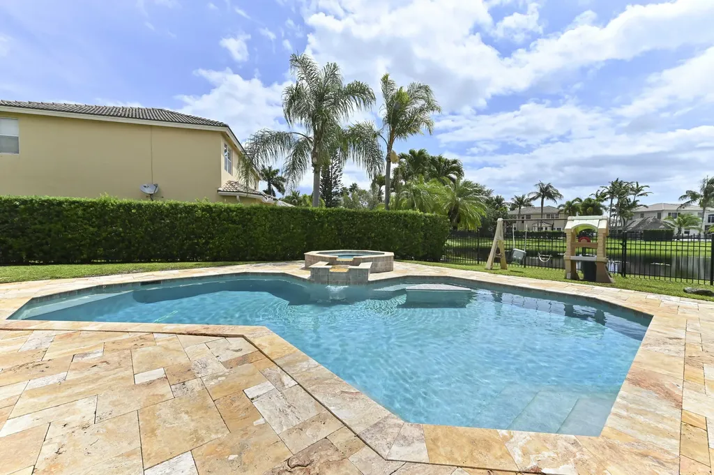 6139 C Durham Drive Lake Worth FL 33467