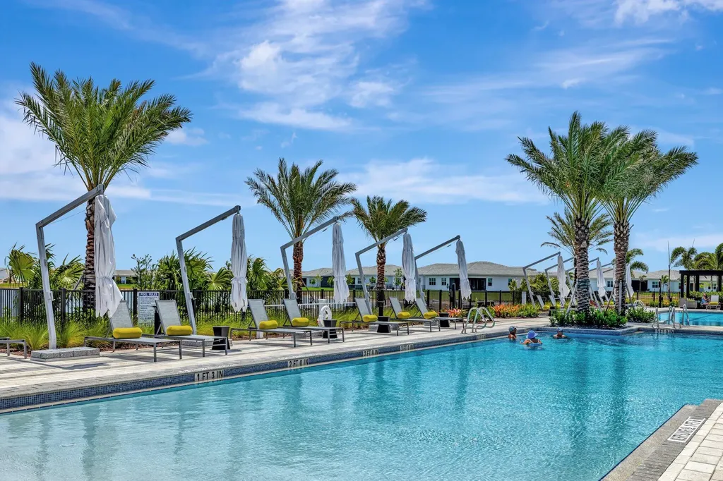 11527 SW Viridian Boulevard Port St Lucie FL 34987