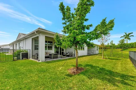 11527 SW Viridian Boulevard Port St Lucie FL 34987