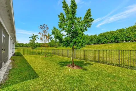 11527 SW Viridian Boulevard Port St Lucie FL 34987