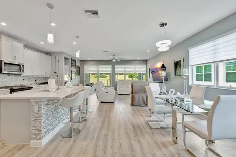 11527 SW Viridian Boulevard Port St Lucie FL 34987