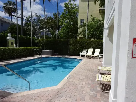 2660 NE 8th Avenue Wilton Manors FL 33334