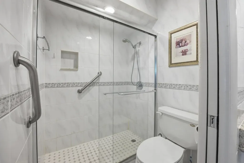 563 Piedmont L Delray Beach FL 33484