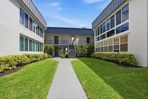 563 Piedmont L Delray Beach FL 33484
