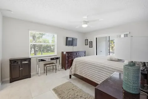 563 Piedmont L Delray Beach FL 33484