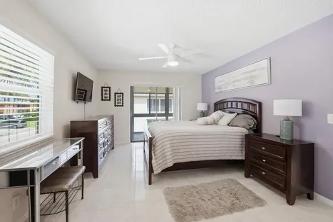 563 Piedmont L Delray Beach FL 33484