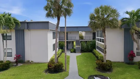 563 Piedmont L Delray Beach FL 33484