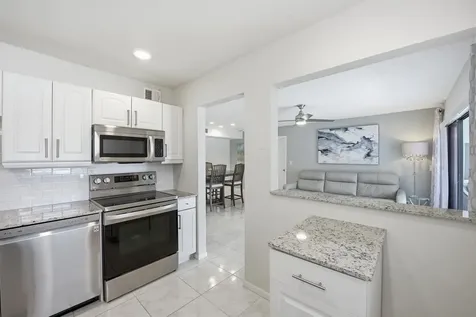 563 Piedmont L Delray Beach FL 33484