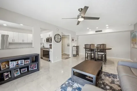 563 Piedmont L Delray Beach FL 33484