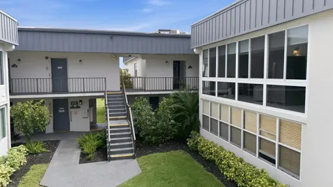 563 Piedmont L Delray Beach FL 33484