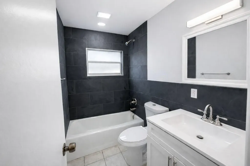 1504 41st Avenue Vero Beach FL 32960