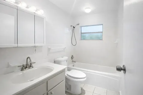 1504 41st Avenue Vero Beach FL 32960
