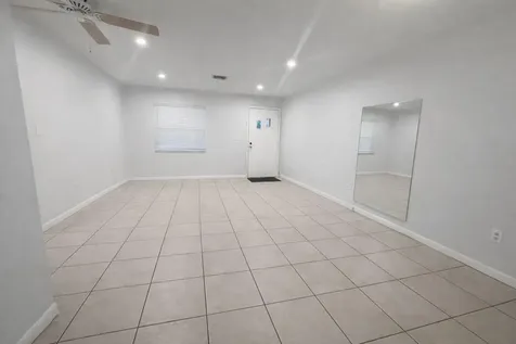 1504 41st Avenue Vero Beach FL 32960