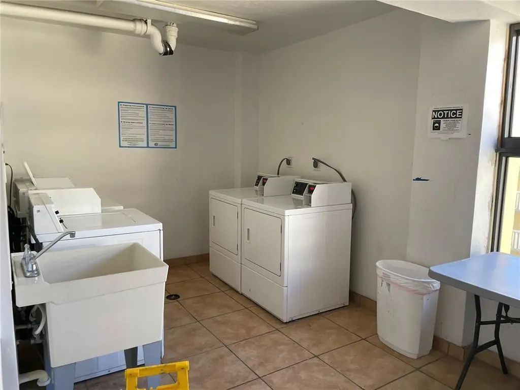 15600 NW 7th Avenue Miami FL 33169