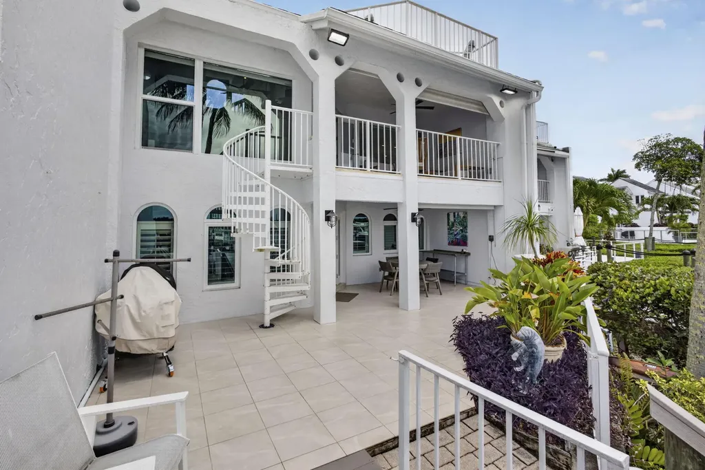 1000 N Us Highway 1 Jupiter FL 33477