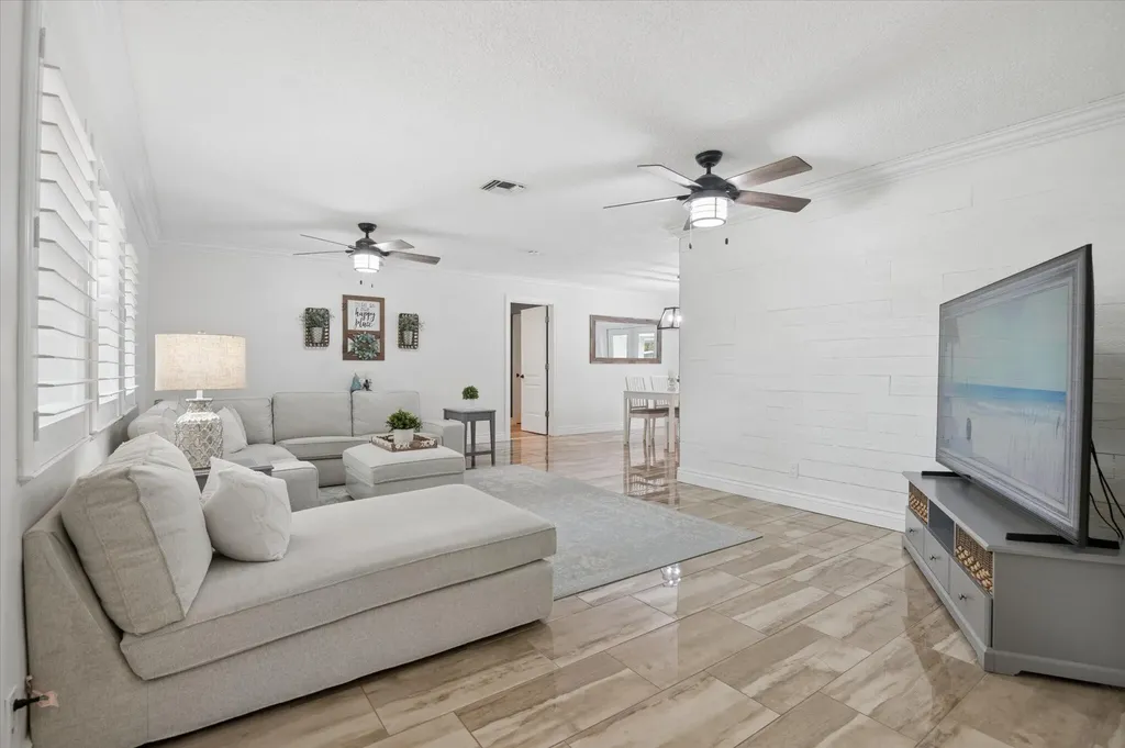 2691 NW 106th Avenue Coral Springs FL 33065