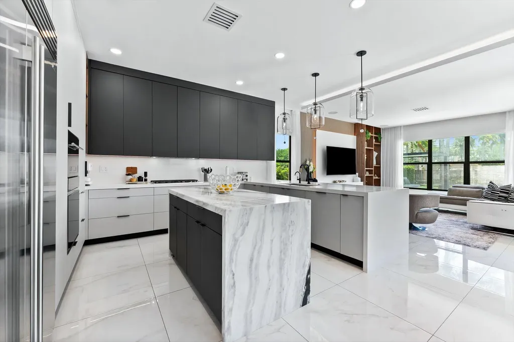 8980 Little Falls Way Delray Beach FL 33446