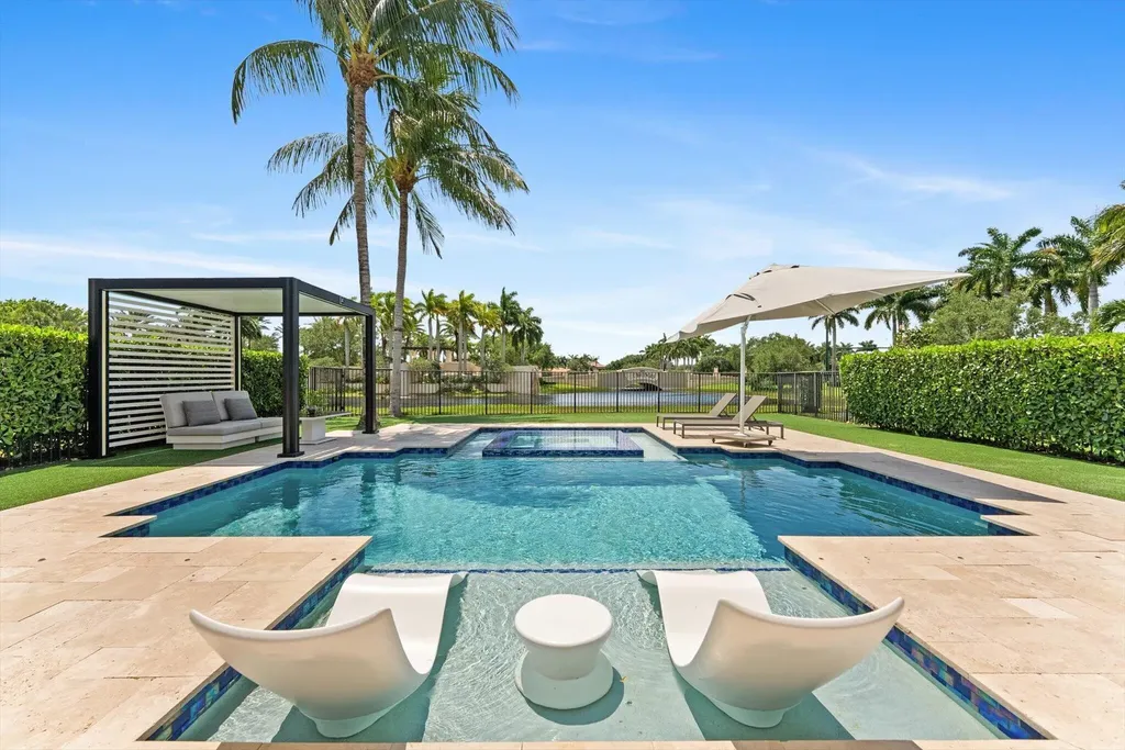 8980 Little Falls Way Delray Beach FL 33446
