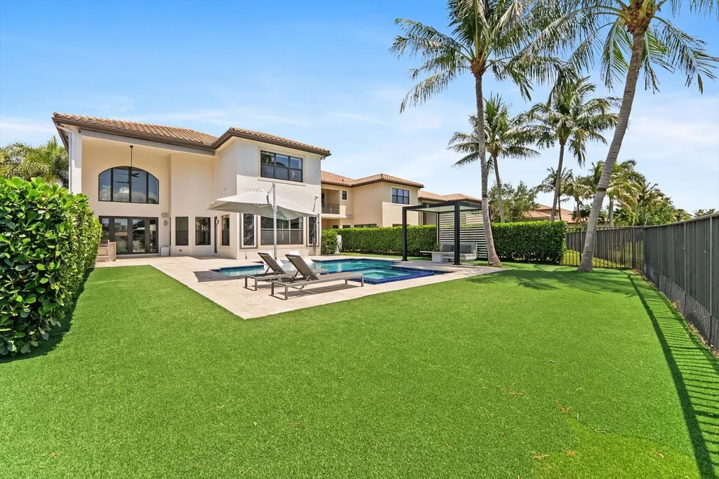 8980 Little Falls Way Delray Beach FL 33446