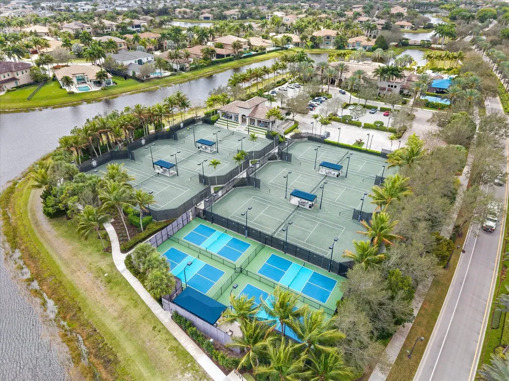8980 Little Falls Way Delray Beach FL 33446