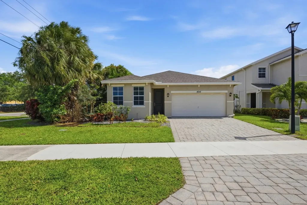4010 Tomoka Drive Lake Worth FL 33462