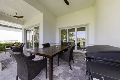 10332 Northbrook Circle Palm Beach Gardens FL 33412