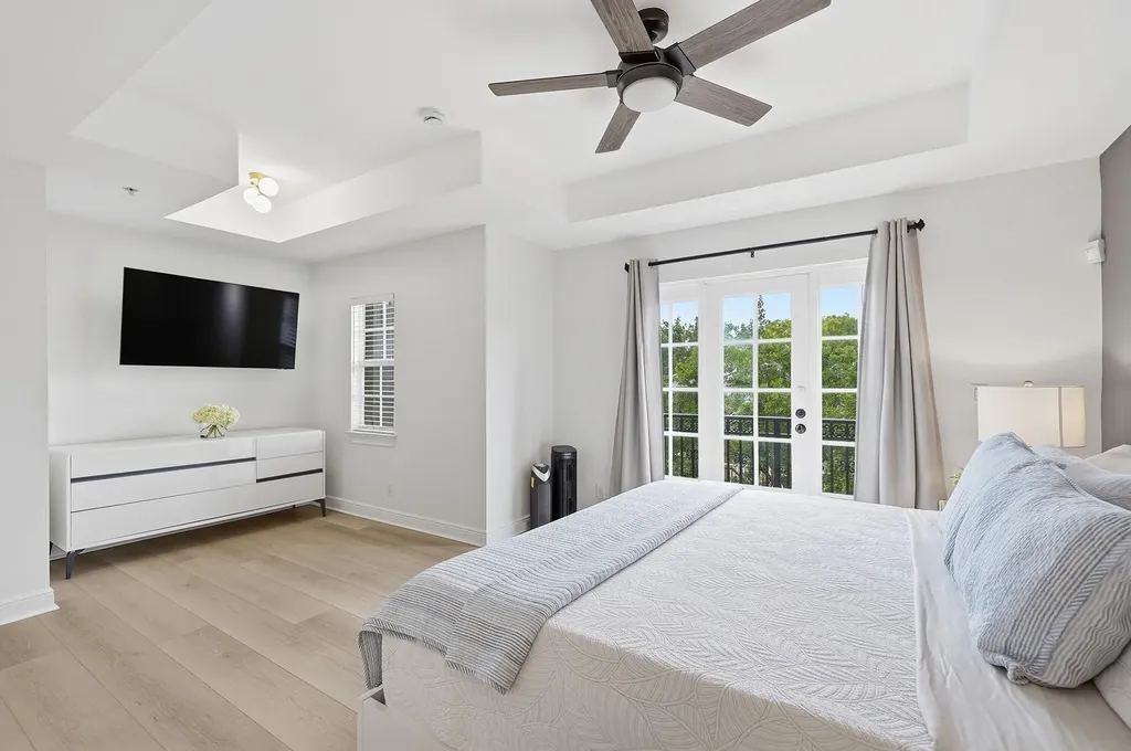 1050 E Heritage Club Circle Delray Beach FL 33483