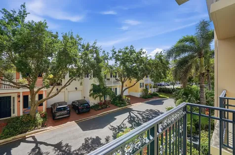 1050 E Heritage Club Circle Delray Beach FL 33483