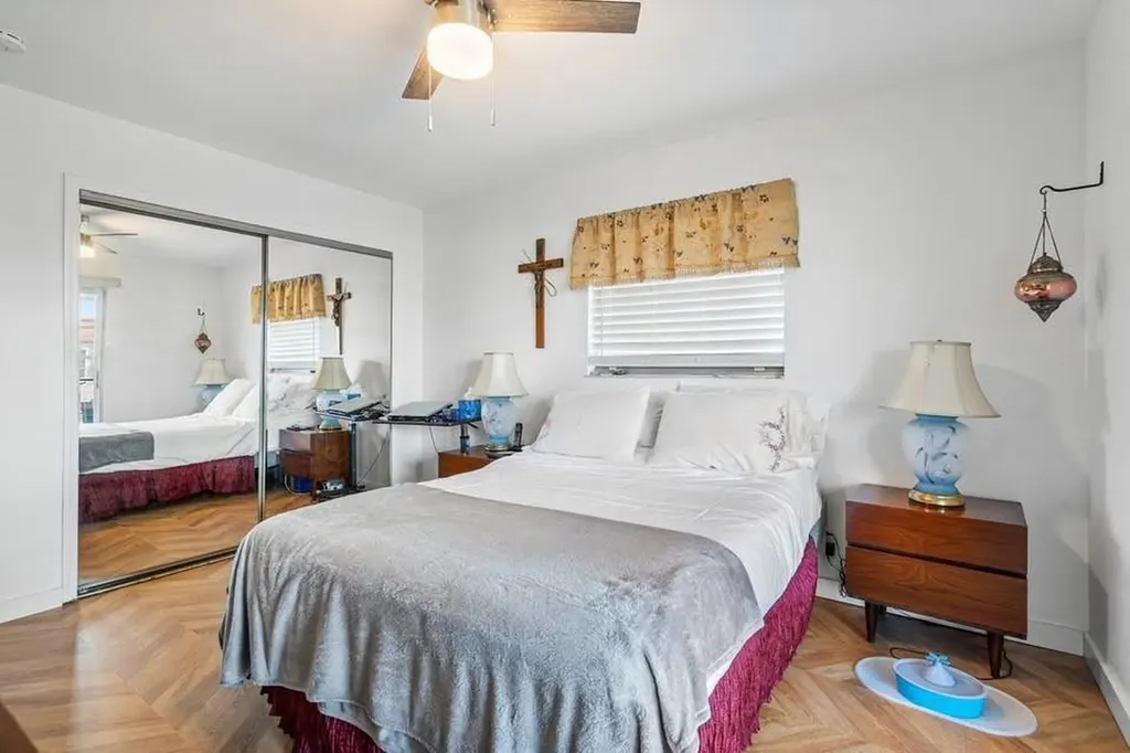 156 Seville Delray Beach FL 33446