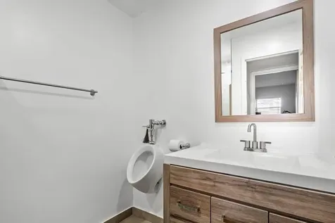 156 Seville Delray Beach FL 33446