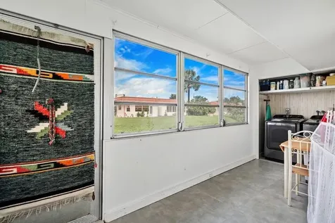 156 Seville Delray Beach FL 33446