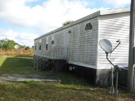 14455 NW 284th Street Okeechobee FL 34972