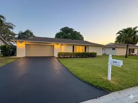 8109 NW 94th Avenue Tamarac FL 33321