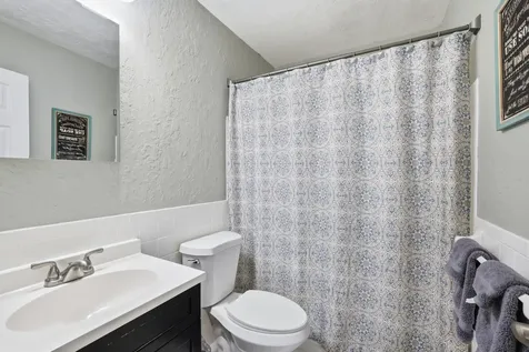 8109 NW 94th Avenue Tamarac FL 33321