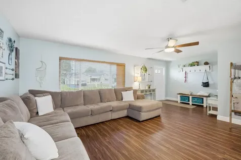 8109 NW 94th Avenue Tamarac FL 33321